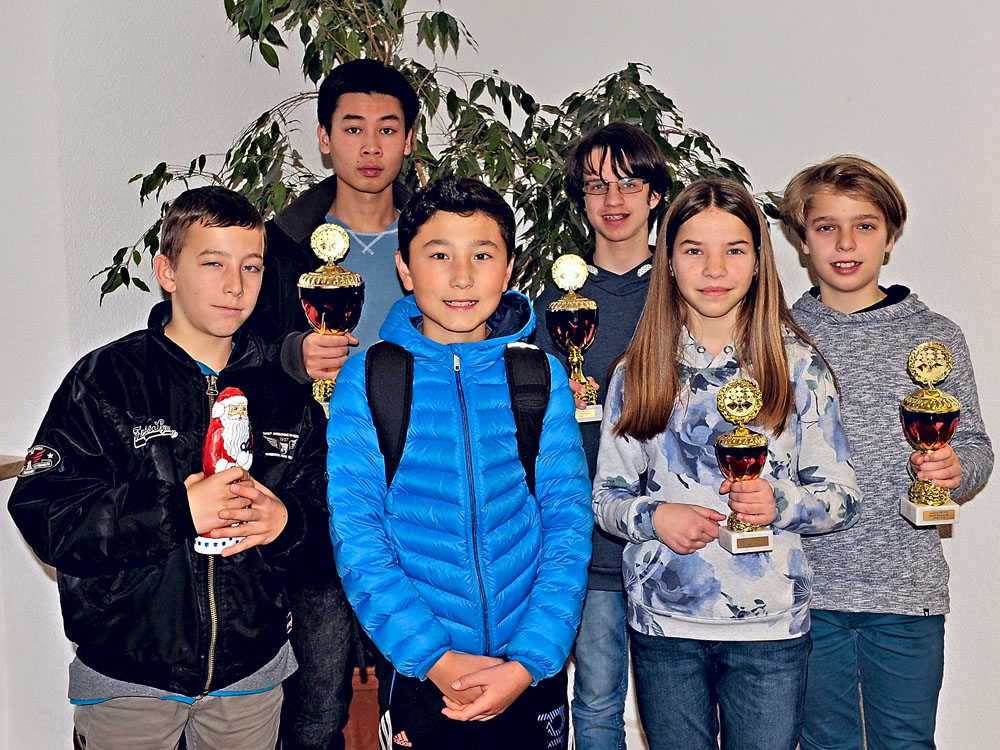 von links: Robin van Herwijnen, Thinh Nguyen, Alex de Boer, Sören Bender, Iris Bender, Finn Bender von links: Robin van Herwijnen, Thinh Nguyen, Alex de Boer, Sören Bender, Iris Bender, Finn Bender